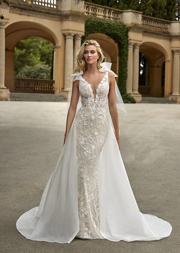 Trouwjurk 16003 van Amelie kopen bij Weddings 1