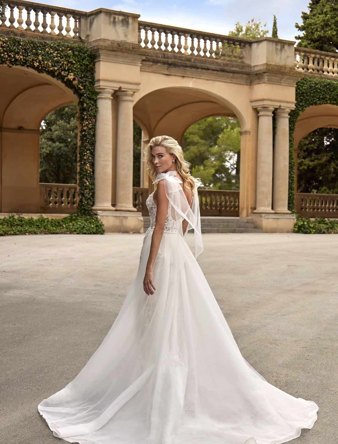 Trouwjurk 16003 van Amelie kopen bij Weddings 2
