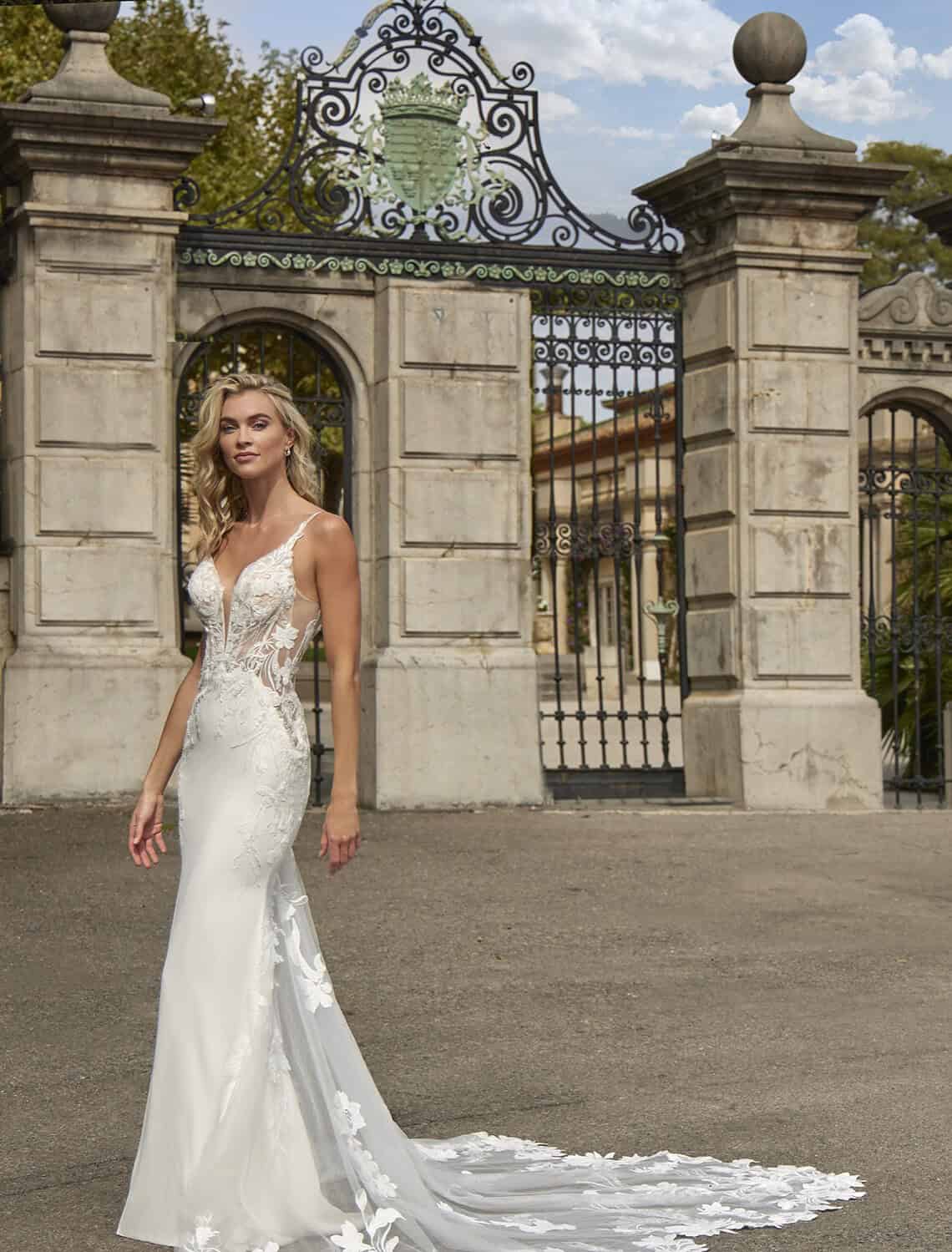 Trouwjurk 16013 van Amelie kopen bij Weddings 1