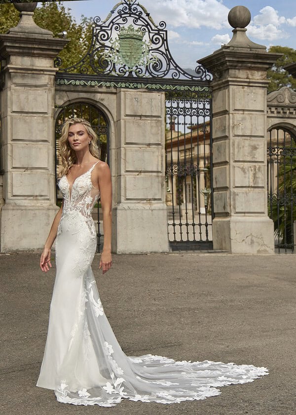 Trouwjurk 16013 van Amelie kopen bij Weddings 1