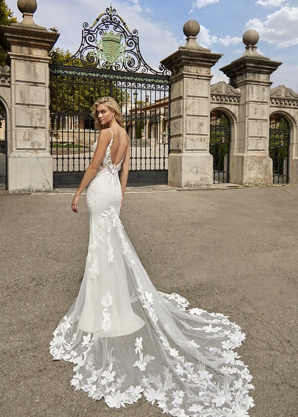 Trouwjurk 16013 van Amelie kopen bij Weddings 2