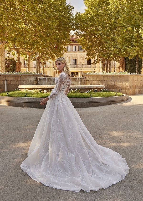 Trouwjurk 16014 van Amelie kopen bij Weddings 2