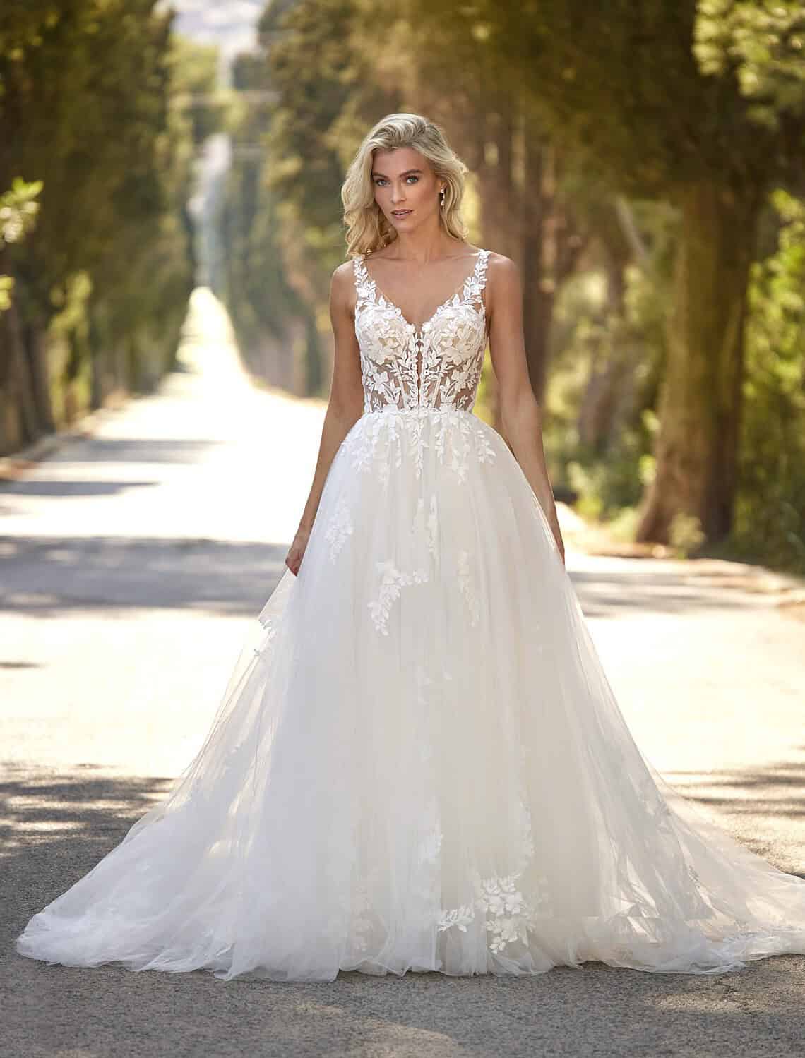 Trouwjurk 16021 van Amelie kopen bij Weddings 1