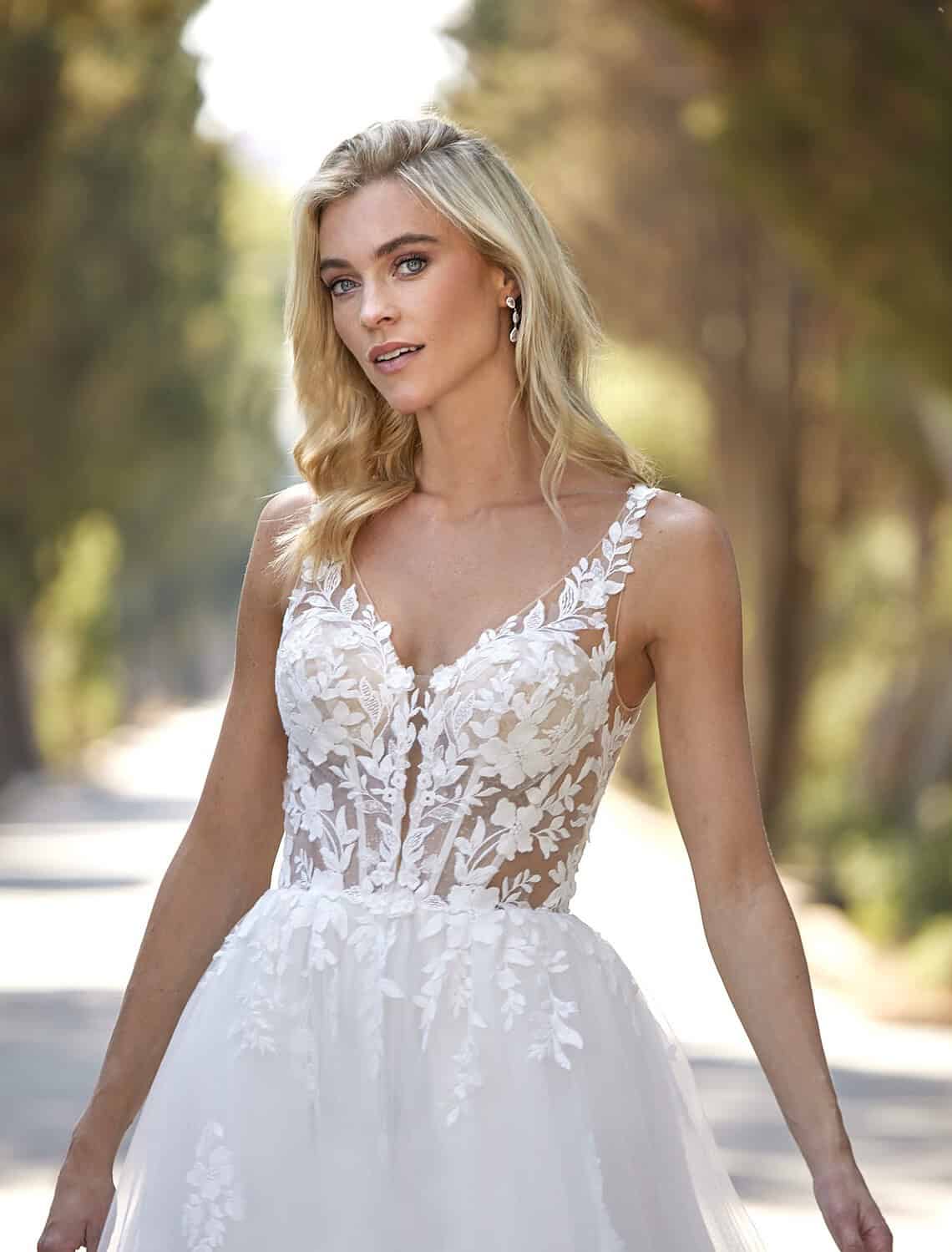 Trouwjurk 16021 van Amelie kopen bij Weddings 3