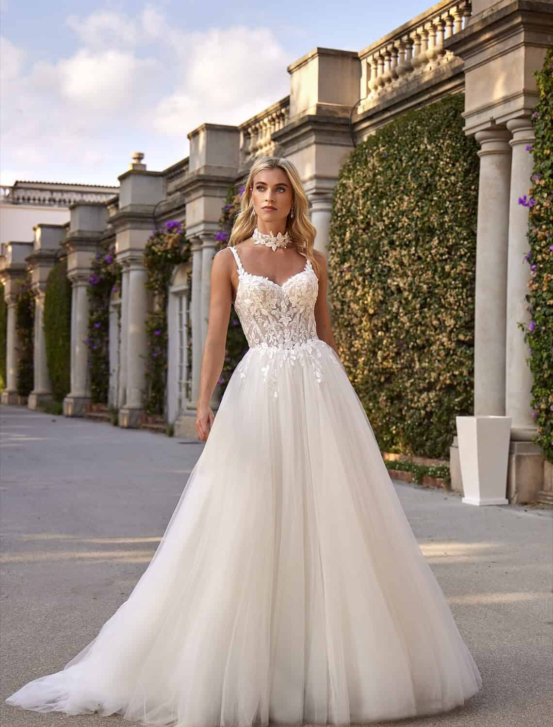 Trouwjurk 16027 van Amelie kopen bij Weddings 4