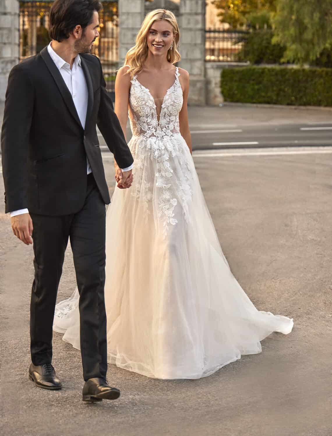 Trouwjurk 16034 van Amelie kopen bij Weddings