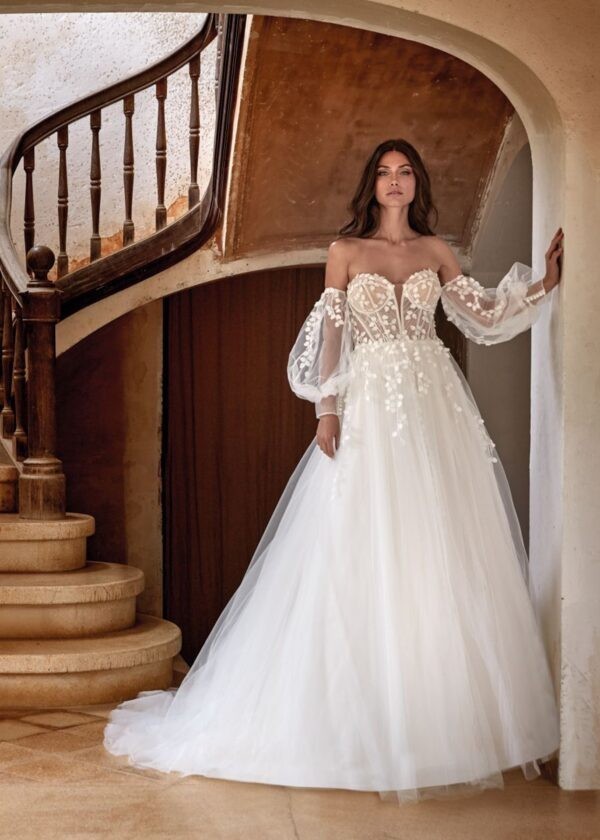 Trouwjurk 25001 van Amélie kopen bij Weddings 1