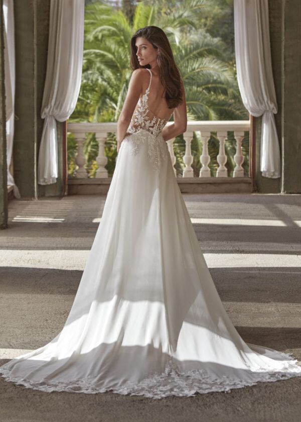 Trouwjurk 25025 van Amelie kopen bij Weddings 1