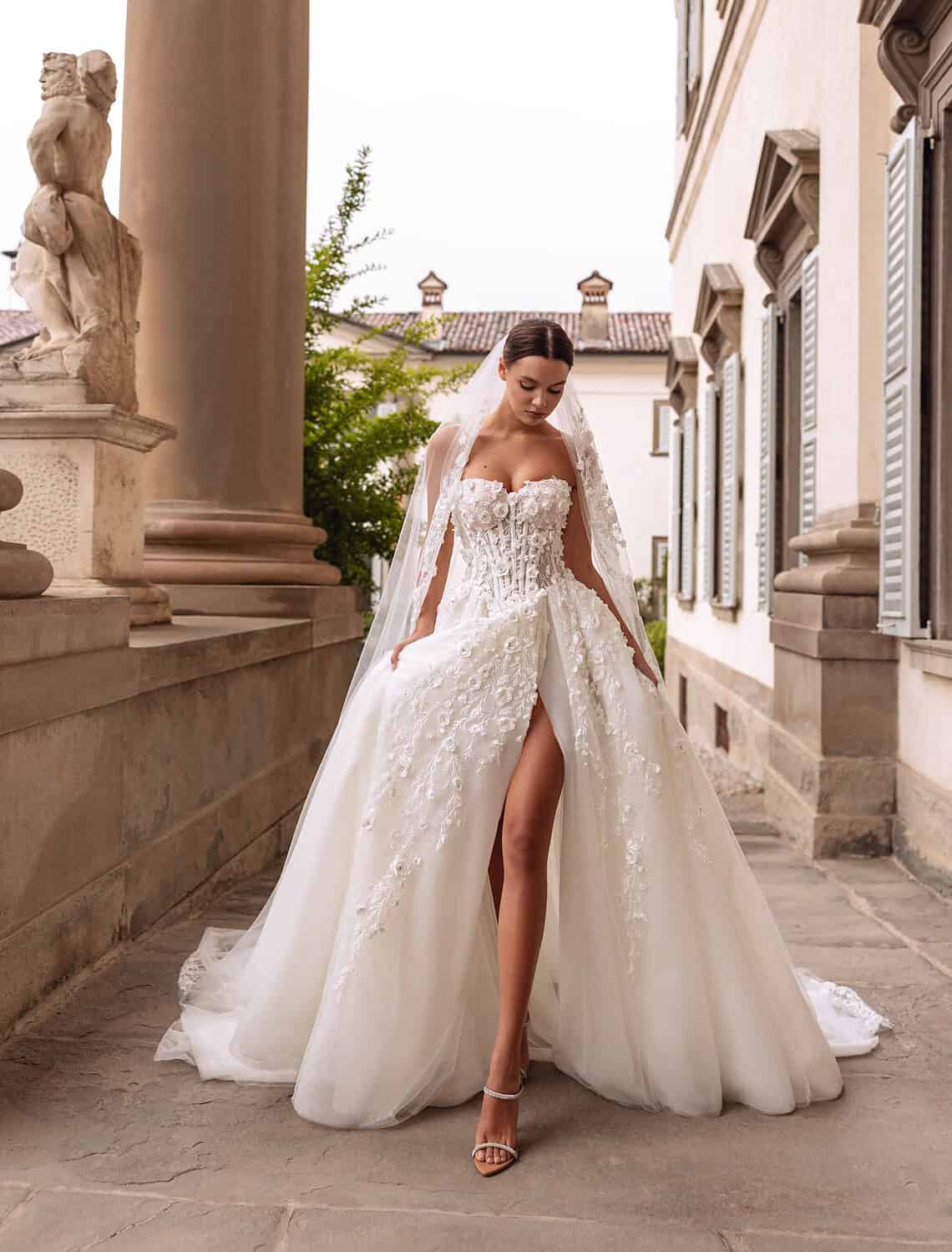 Trouwjurk 26-011 Dahlia van Ricca Sposa kopen bij Weddings 2