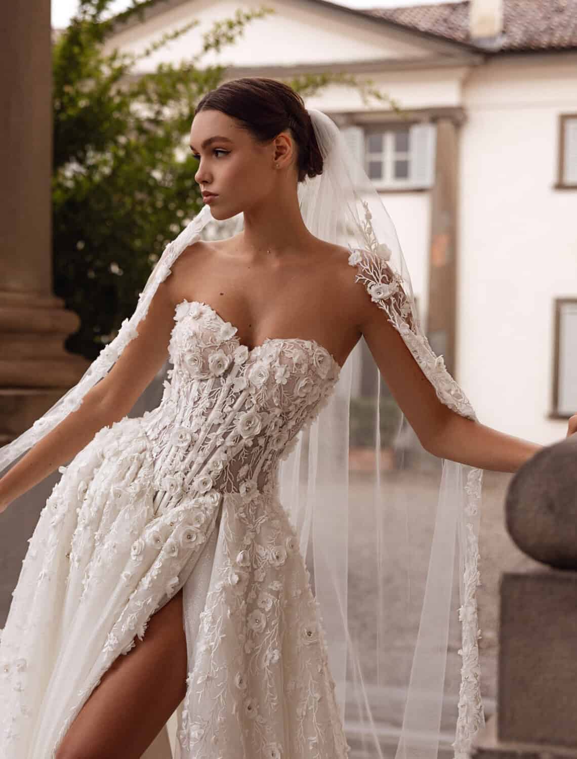 Trouwjurk 26-011 Dahlia van Ricca Sposa kopen bij Weddings 5