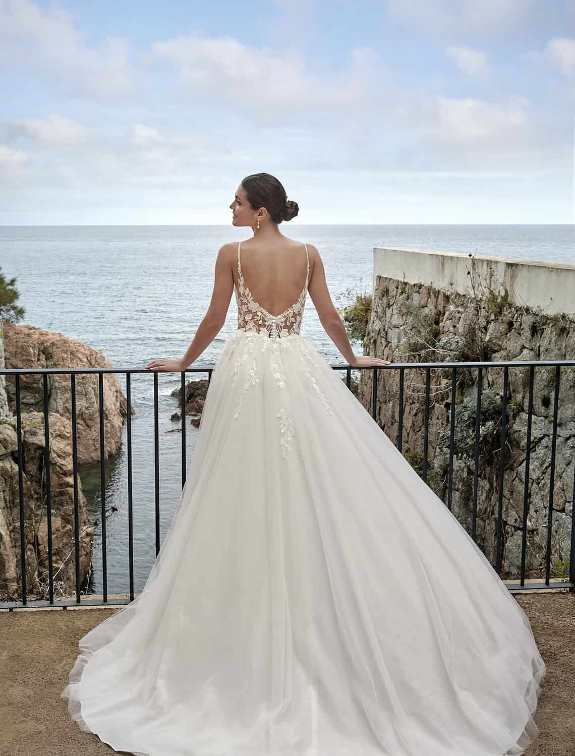 Trouwjurk 26004 van Amelie kopen bij Weddings 2