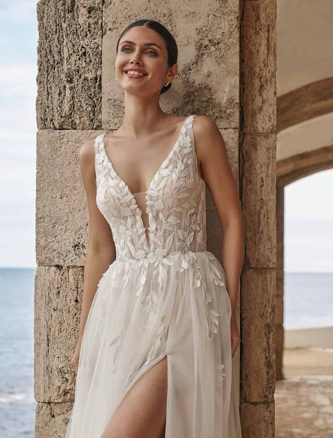 Trouwjurk 26009 van Amelie kopen bij Weddings 3