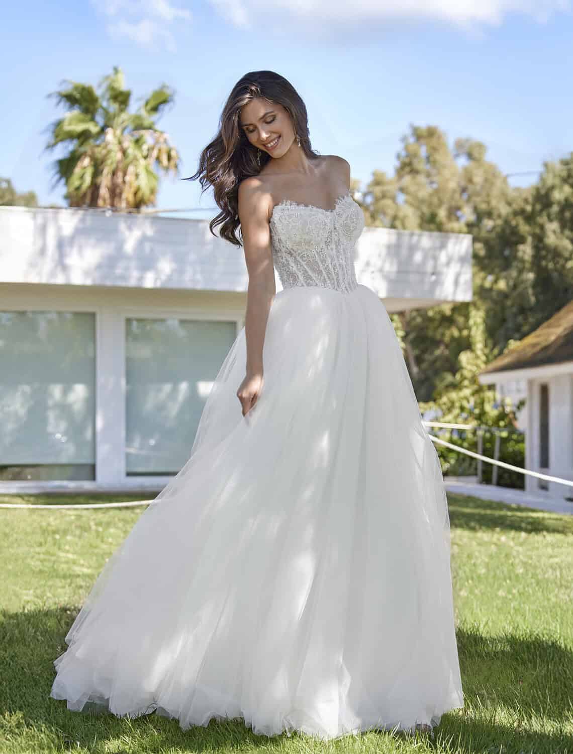 Trouwjurk 26016 van Amelie kopen bij Weddings4