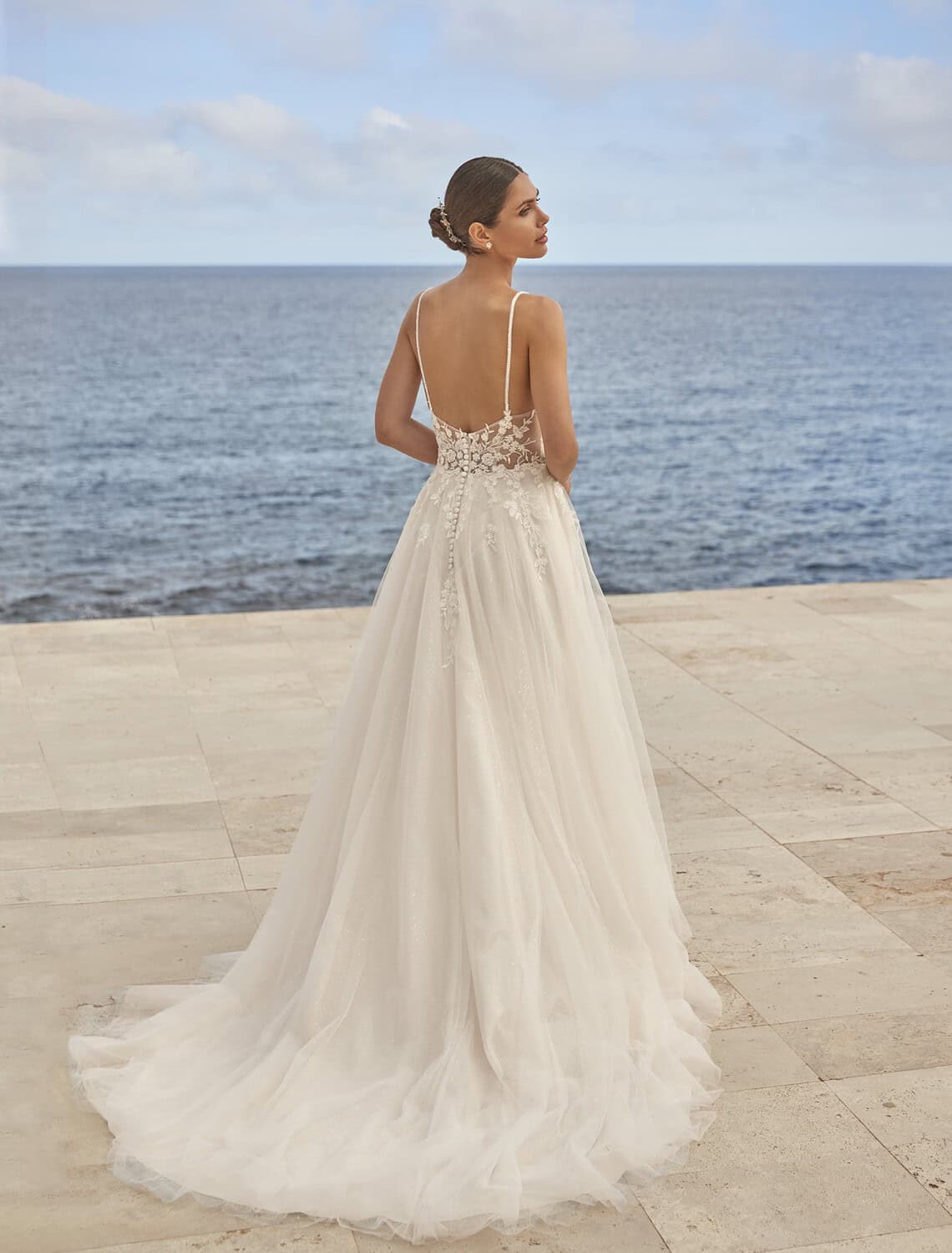 Trouwjurk 26026 van Amelie kopen bij Weddings 2