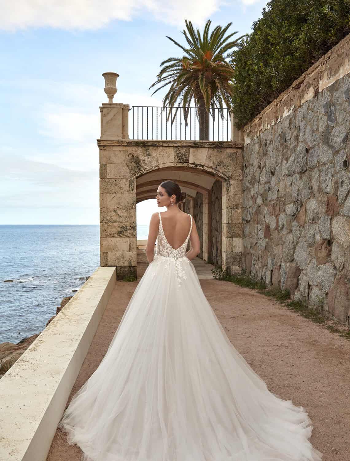 Trouwjurk 26030 van Amelie kopen bij Weddings 2