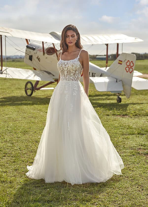 Trouwjurk 26032 van Amelie kopen bij Weddings
