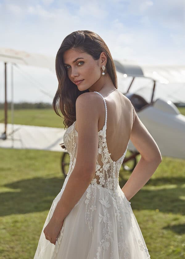 Trouwjurk 26032 van Amelie kopen bij Weddings 4