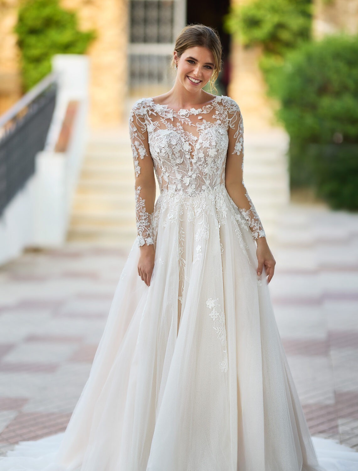 Trouwjurk 26210 van Tres Chic kopen bij Weddings 1