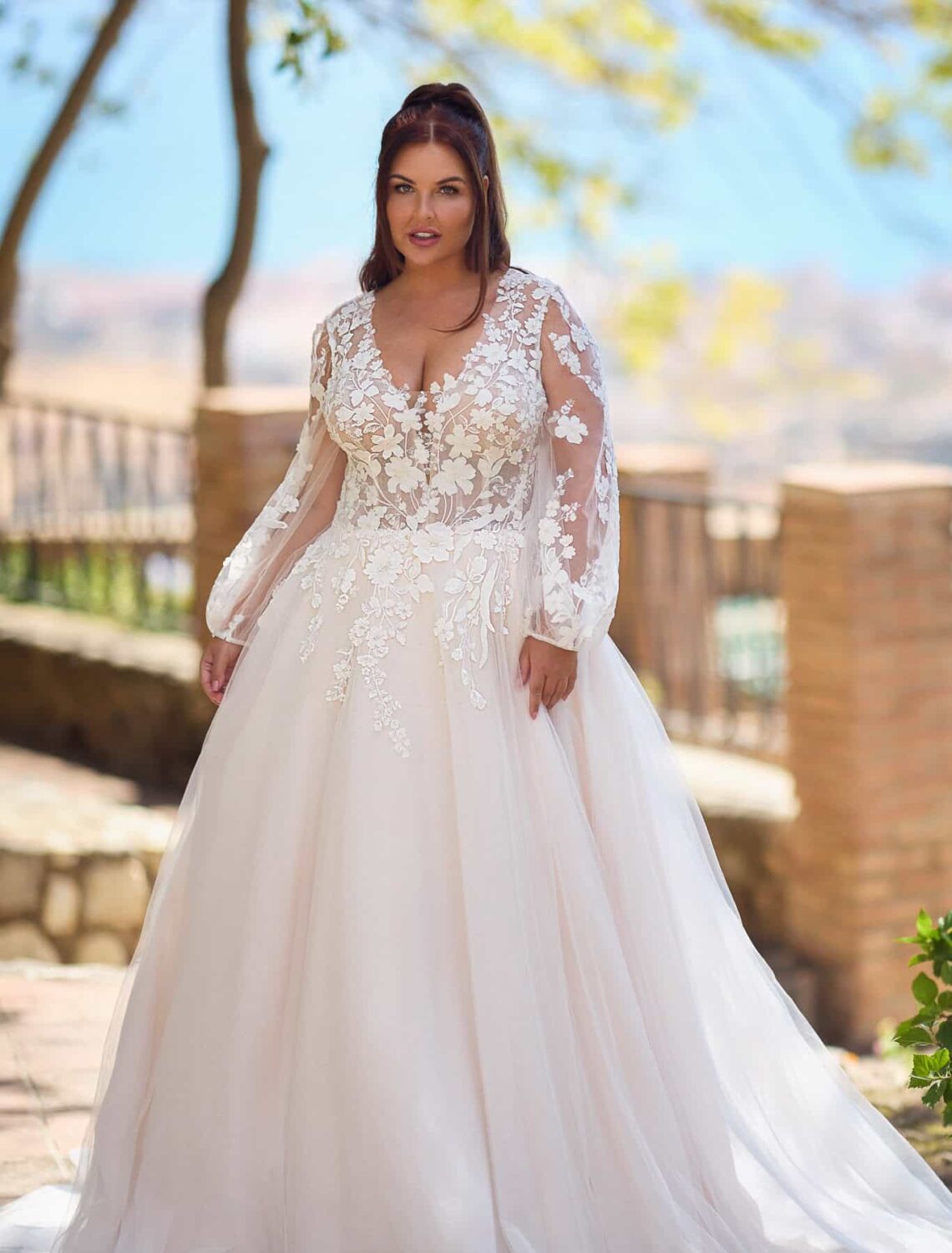 Trouwjurk 26313 van Très Chic kopen bij Weddings 1