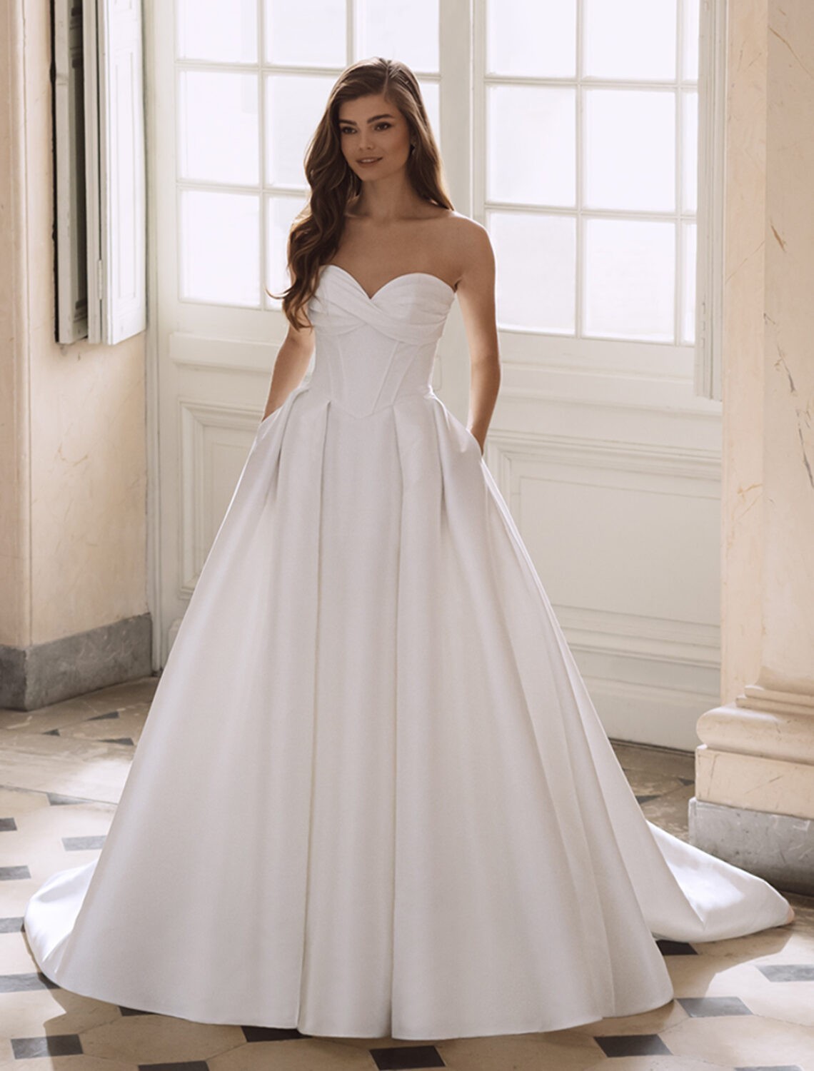 Trouwjurk Freya van Étoile kopen bij Weddings 4