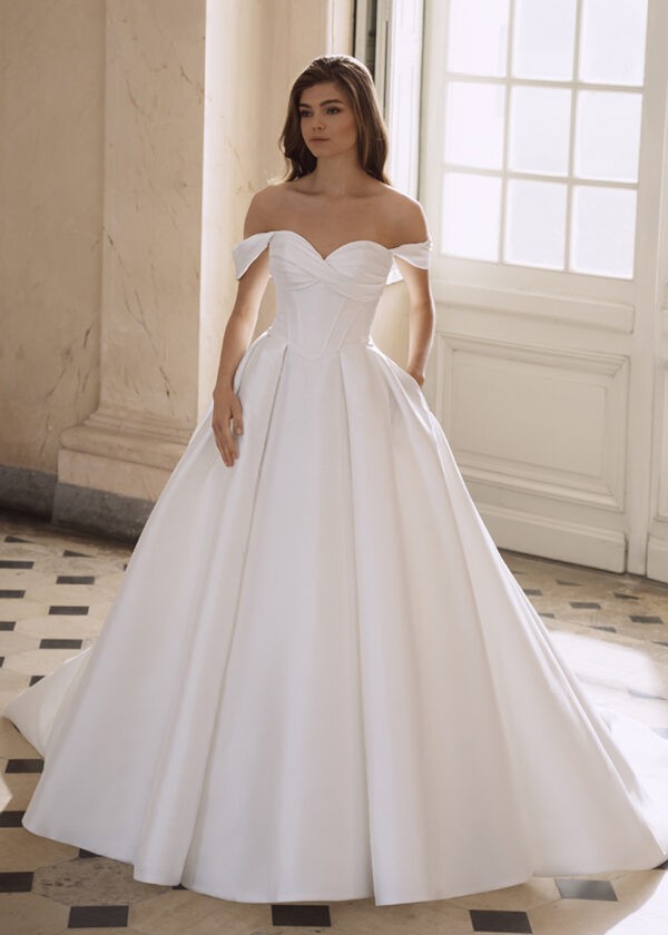 Trouwjurk Freya van Étoile kopen bij Weddings 3