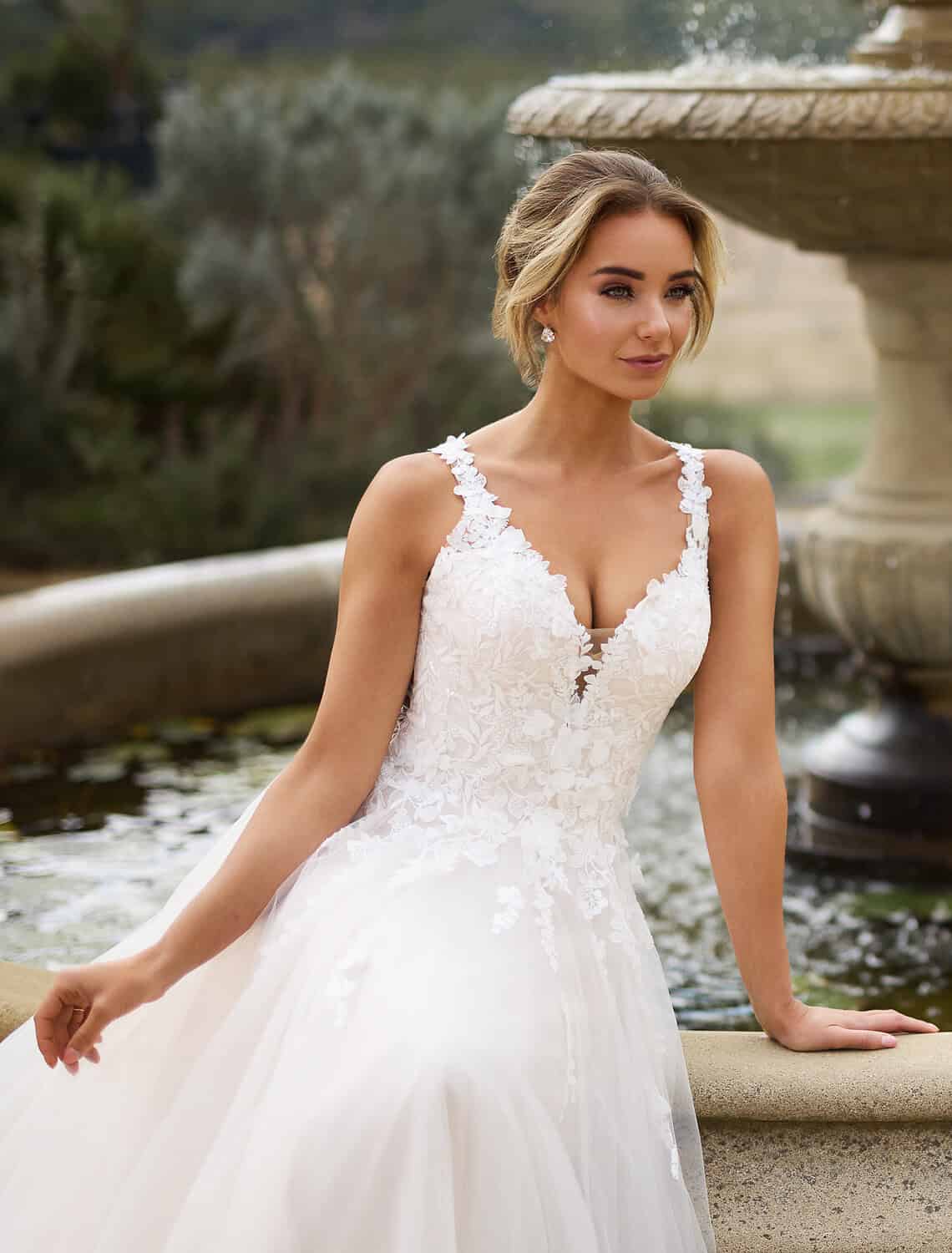 Trouwjurk 27219 van Très Chic kopen bij Weddings 1