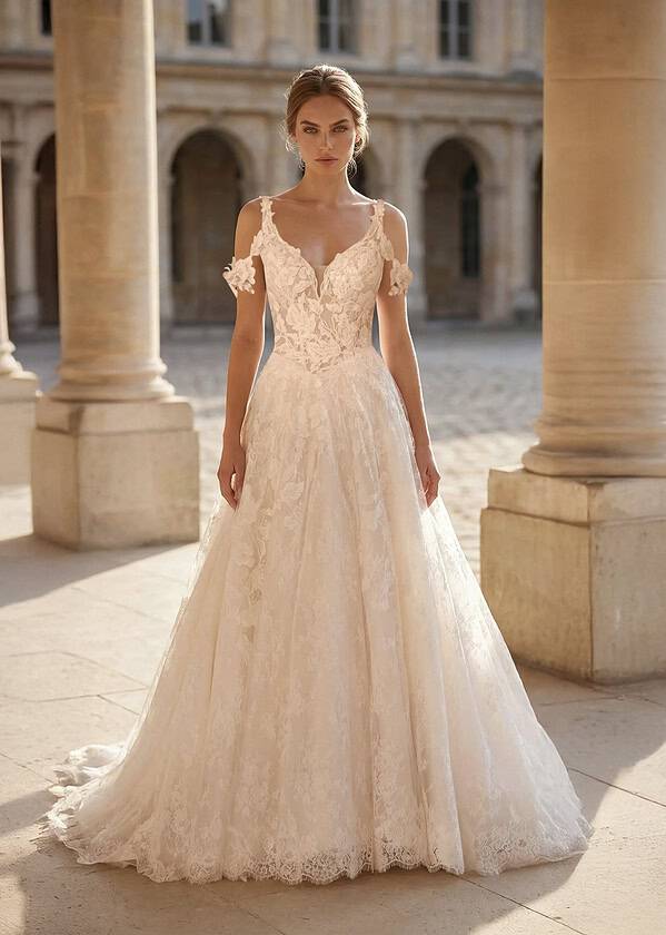 Trouwjurk 2727L van Vanilla Sposa kopen bij Weddings 1
