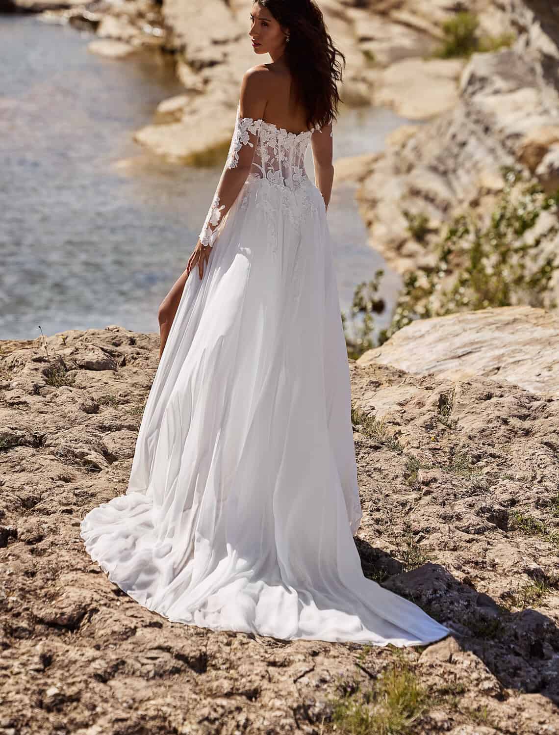 Trouwjurk 27406 van Tres Chic kopen bij Weddings 2