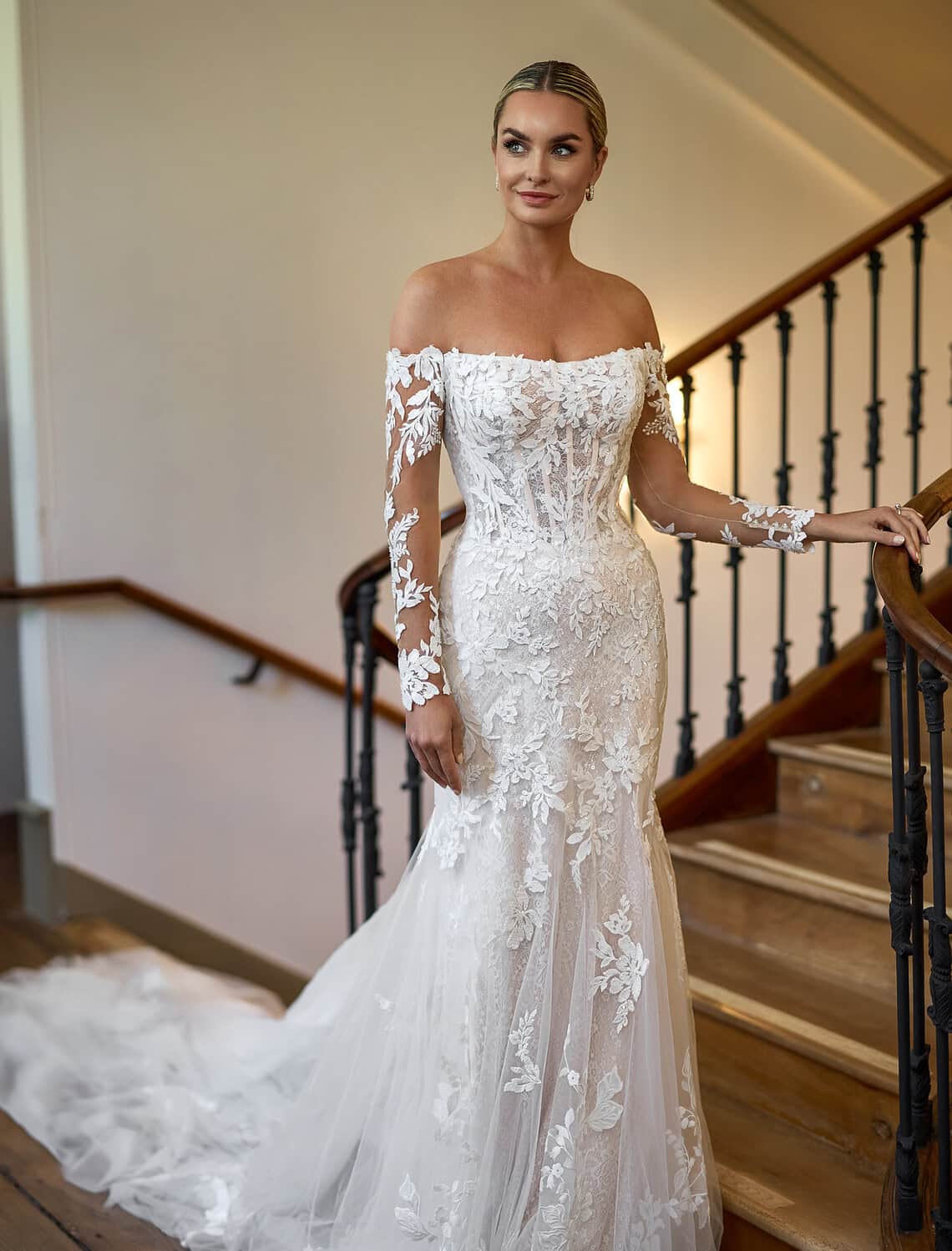 Trouwjurk 27518 van Tres Chic kopen bij Weddings 1