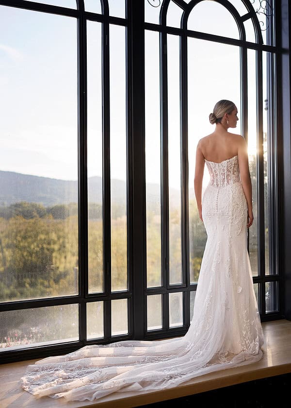 Trouwjurk 27523 van Tres Chic kopen bij Weddings 2