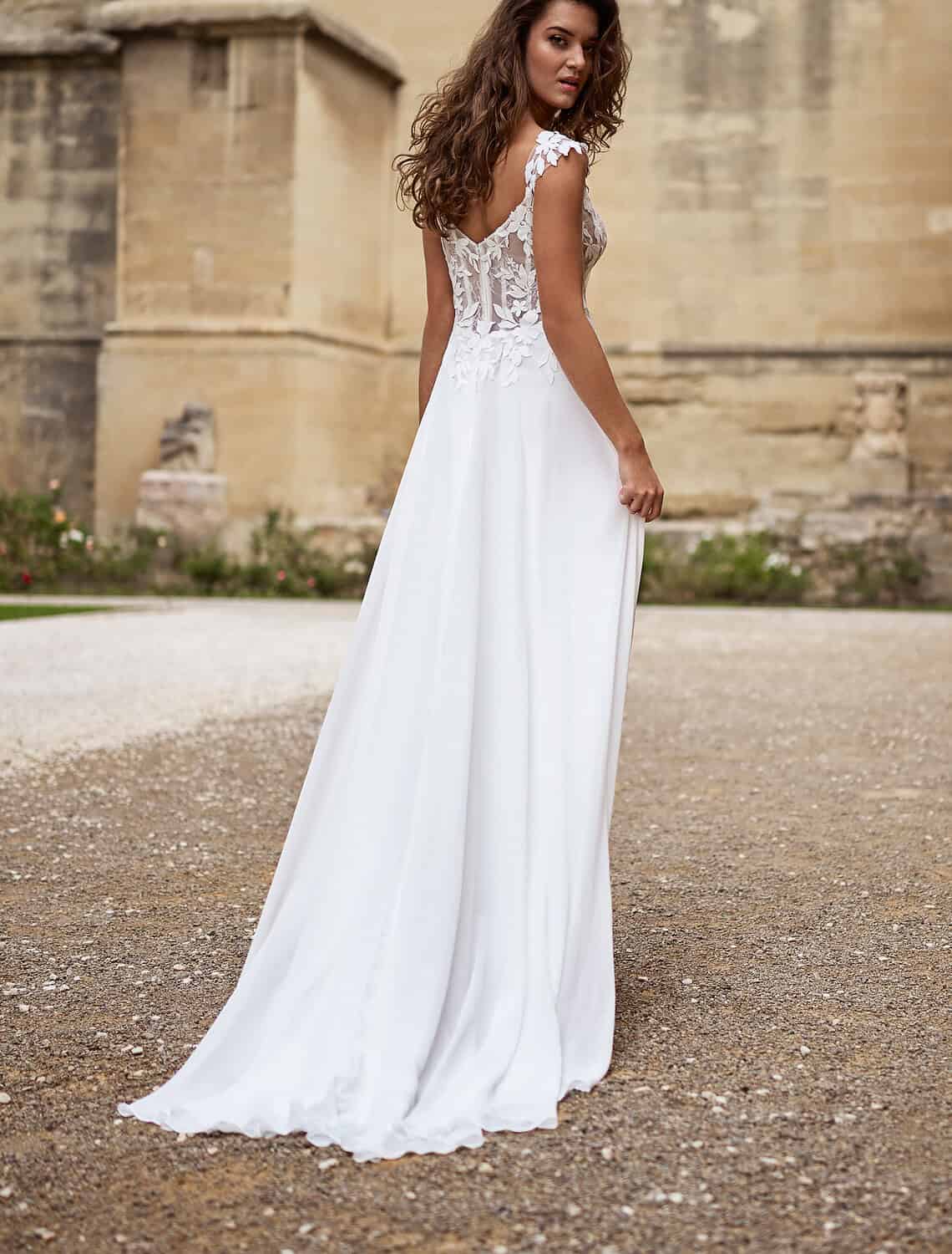 Trouwjurk 27610 van Tres Chic kopen bij Weddings 2
