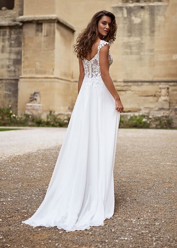 Trouwjurk 27610 van Tres Chic kopen bij Weddings 2