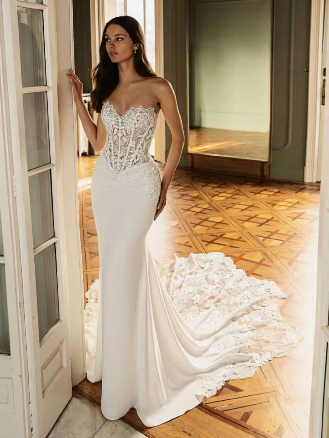 Trouwjurk Heather van Elysee kopen bij Weddings 1