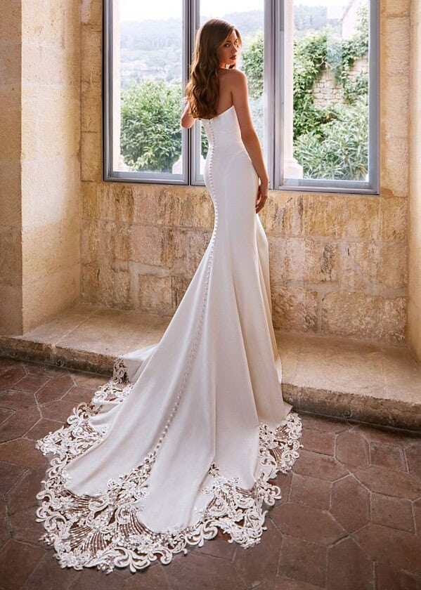 Trouwjurk Garlande van Etoile kopen bij Weddings 2