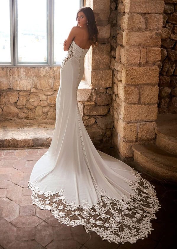 Trouwjurk Ginessa van Etoile kopen bij Weddings 2