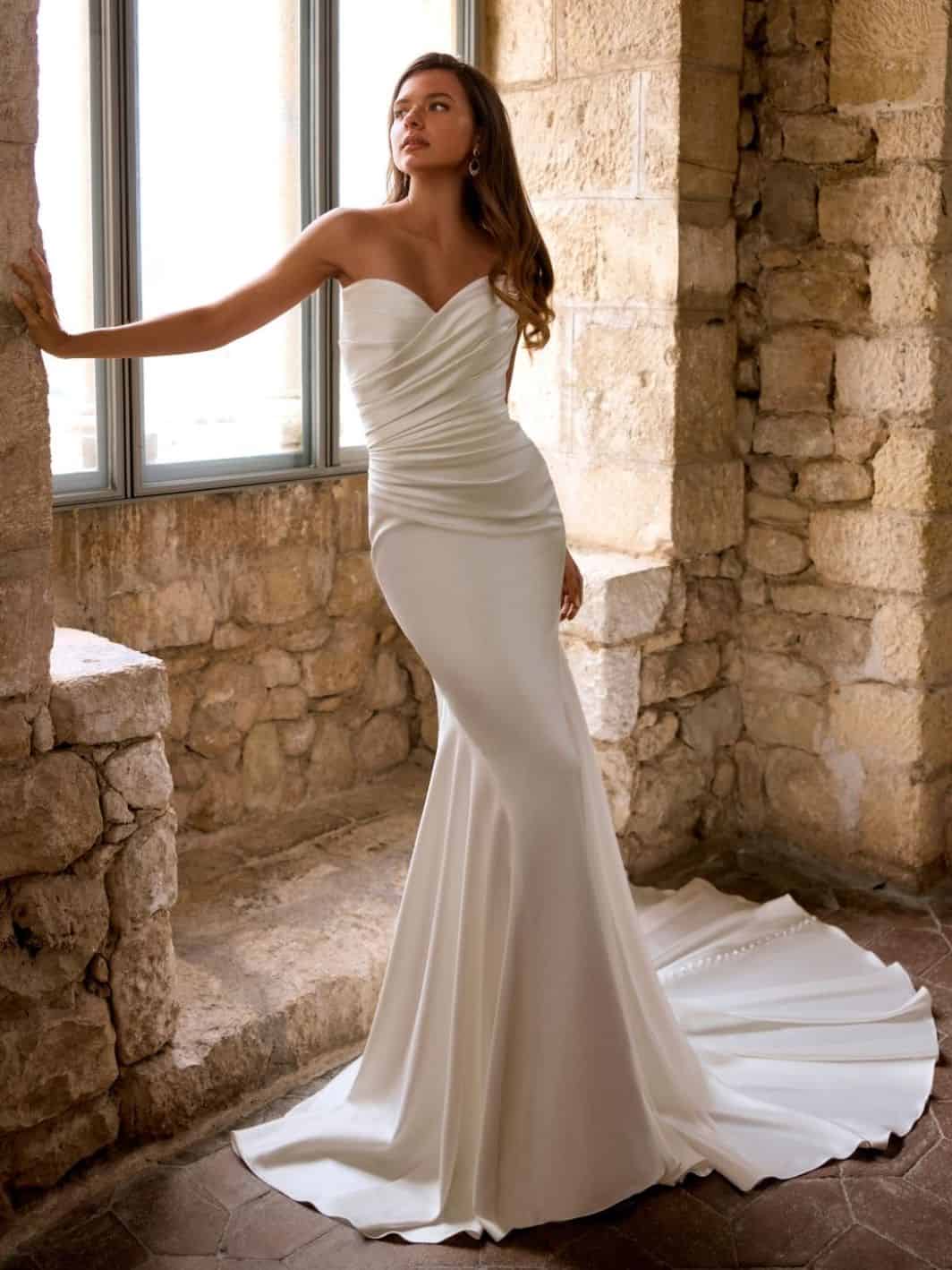 Trouwjurk Gracina van Etoile kopen bij Weddings 1