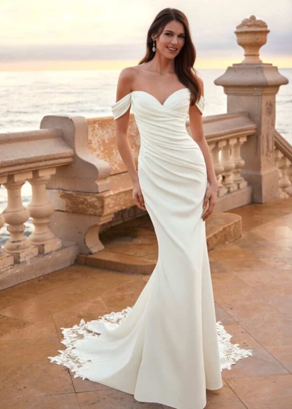 Trouwjurk Fie van Love by Enzoani kopen bij Weddings 1