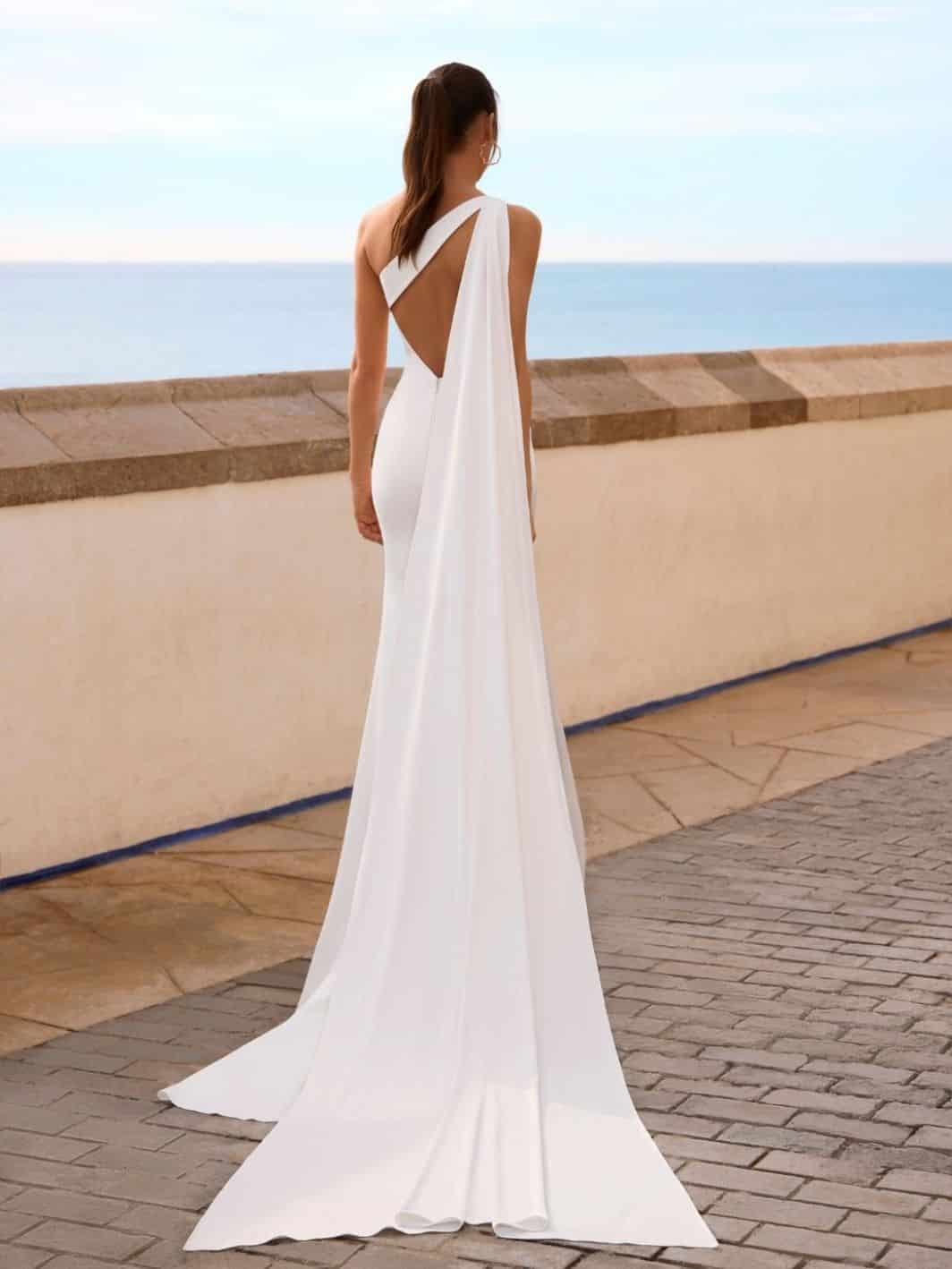 Trouwjurk Flynne van Love by Enzoani kopen bij Weddings 2