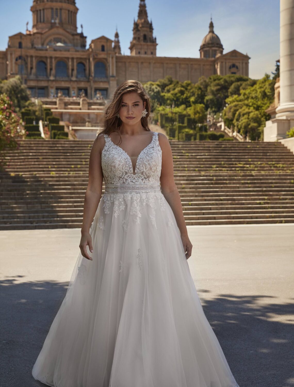 Trouwjurk 30082W van Amelie kopen bij Weddings 1