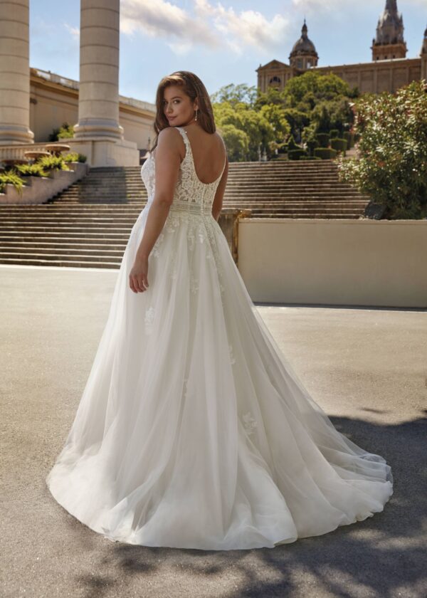 Trouwjurk 30082W van Amelie kopen bij Weddings 2