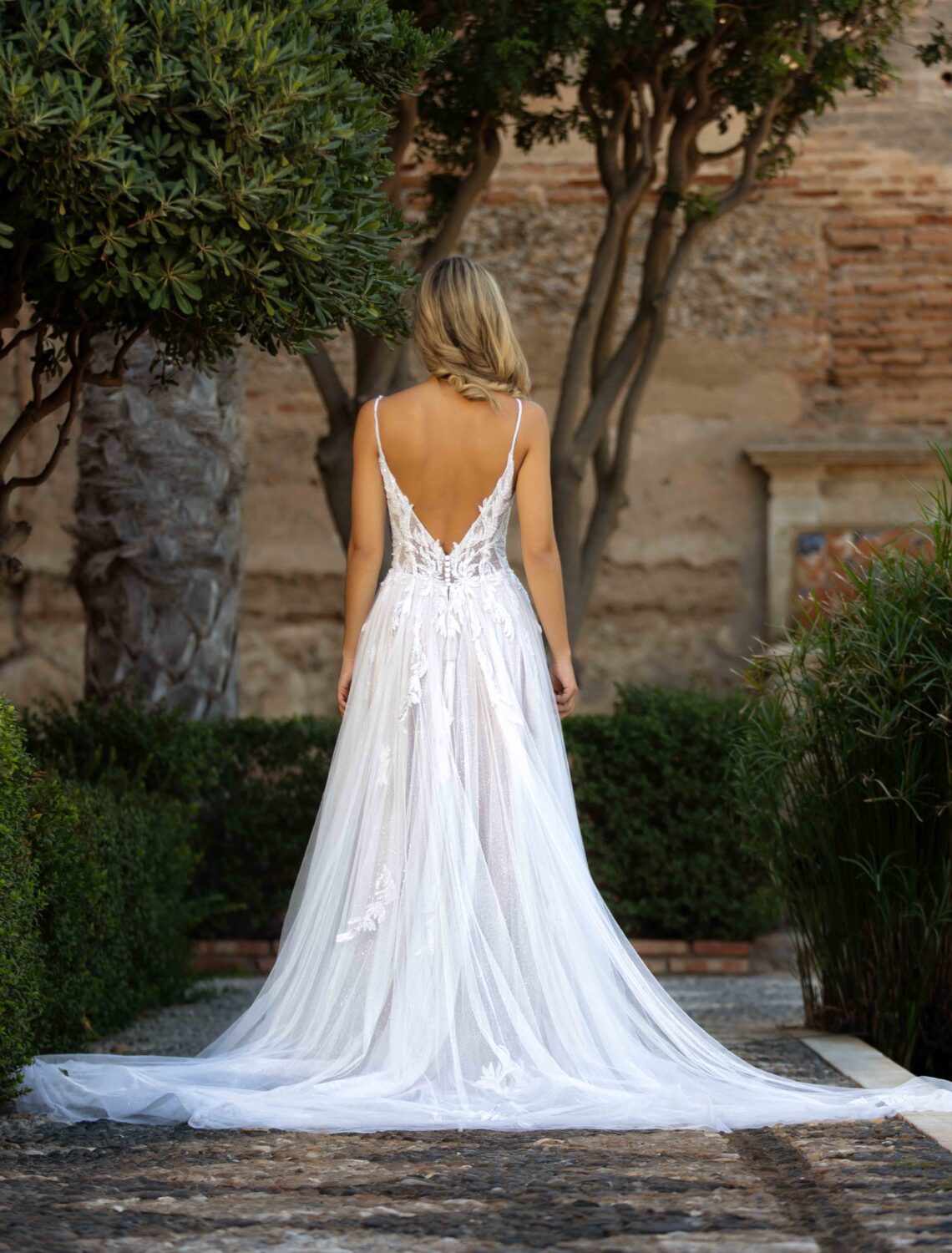 Trouwjurk 3WBY57 van Loré kopen bij Weddings 3