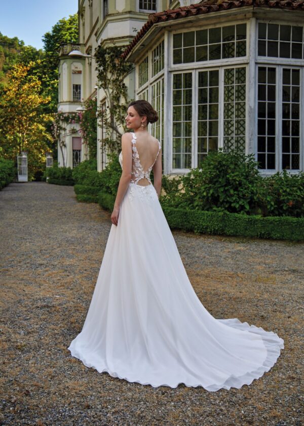 Trouwjurk 40069 van Amelie kopen bij Weddings 2