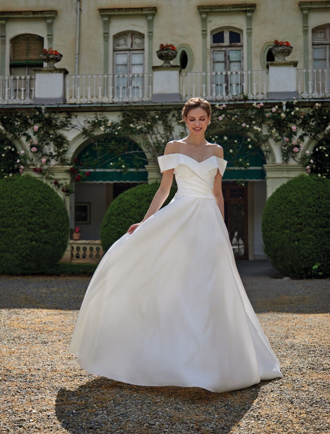 Trouwjurk 45030 van Amelie kopen bij Weddings 1