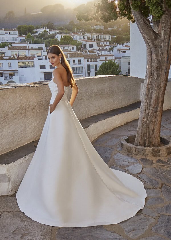 Trouwjurk 46009 van Amelie kopen bij Weddings 2
