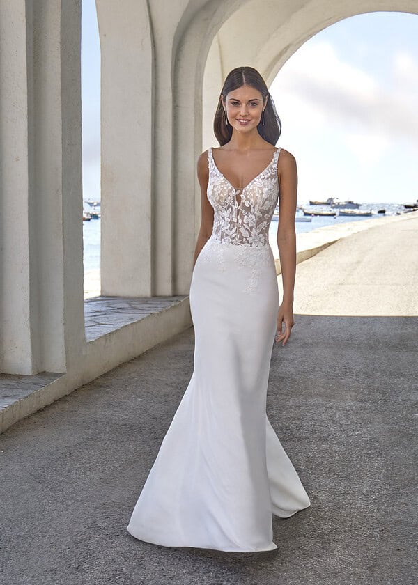Trouwjurk 46022 van Amelie kopen bij Weddings 1