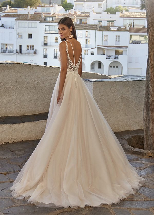 Trouwjurk 46026 van Amelie kopen bij Weddings 3