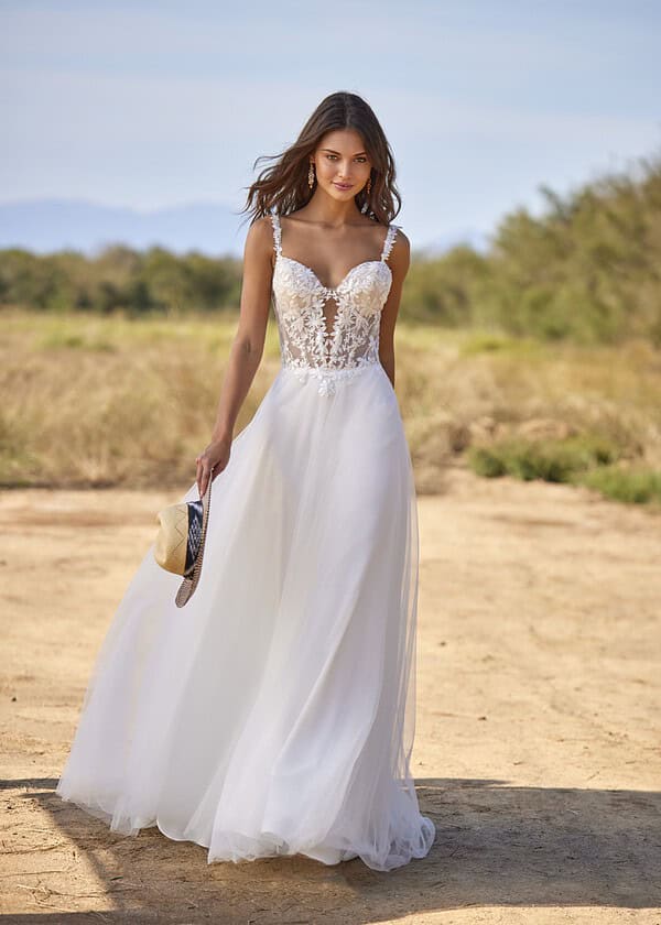 Trouwjurk 46034 van Amelie kopen bij Weddings 1