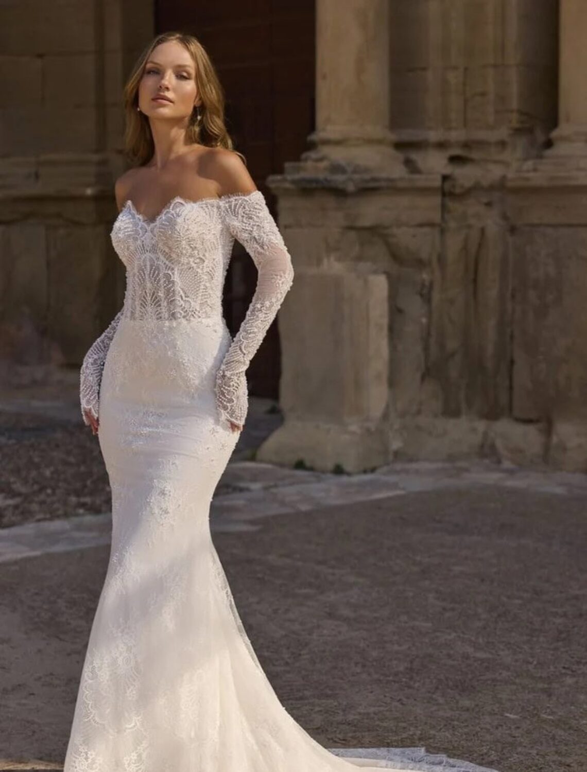 Trouwjurk 63031 Hayden van Veni Infantino kopen bij Weddings 1