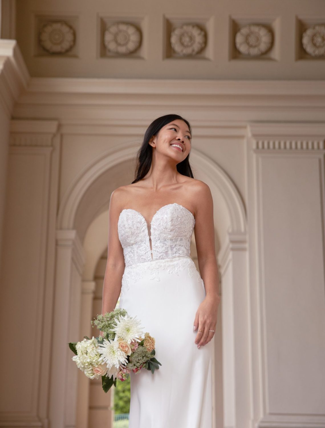 Trouwjurk 7597 van Stella York kopen bij Weddings 2