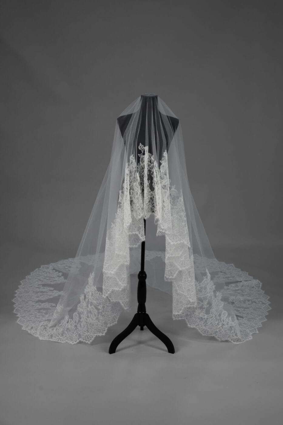 Sluier AVL0237 van Essense of Australia kopen bij Weddings